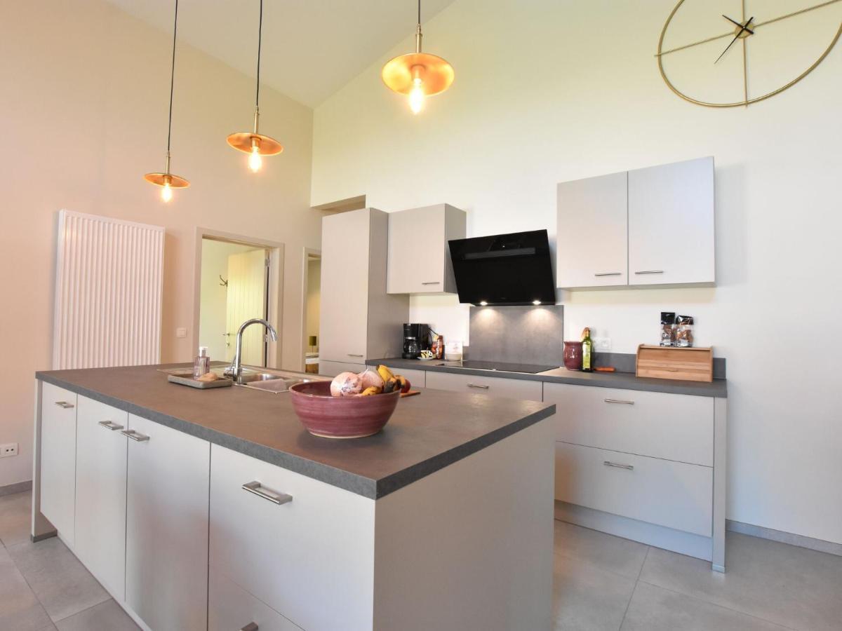 Tasteful Holiday Home In Sijsele Brugge With Garden Veldhoek エクステリア 写真