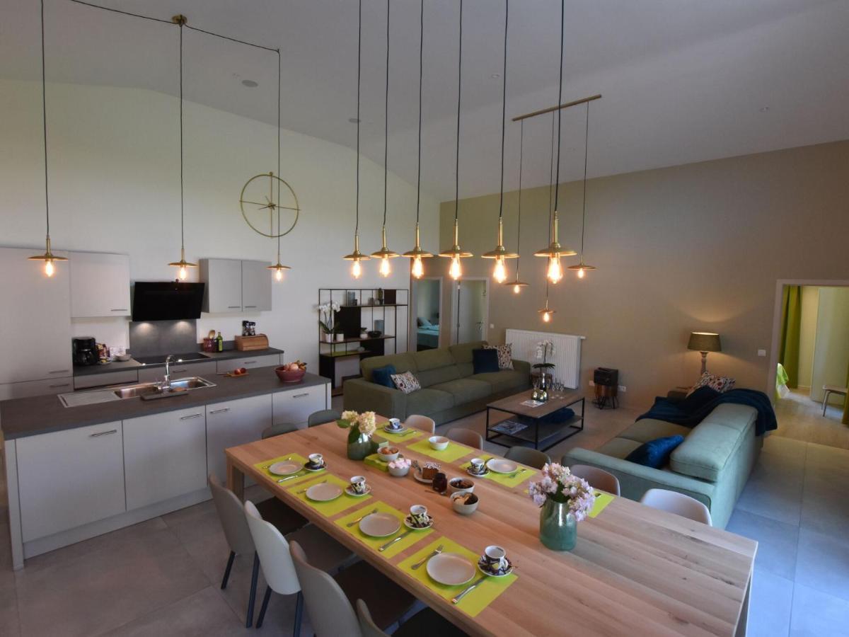 Tasteful Holiday Home In Sijsele Brugge With Garden Veldhoek エクステリア 写真