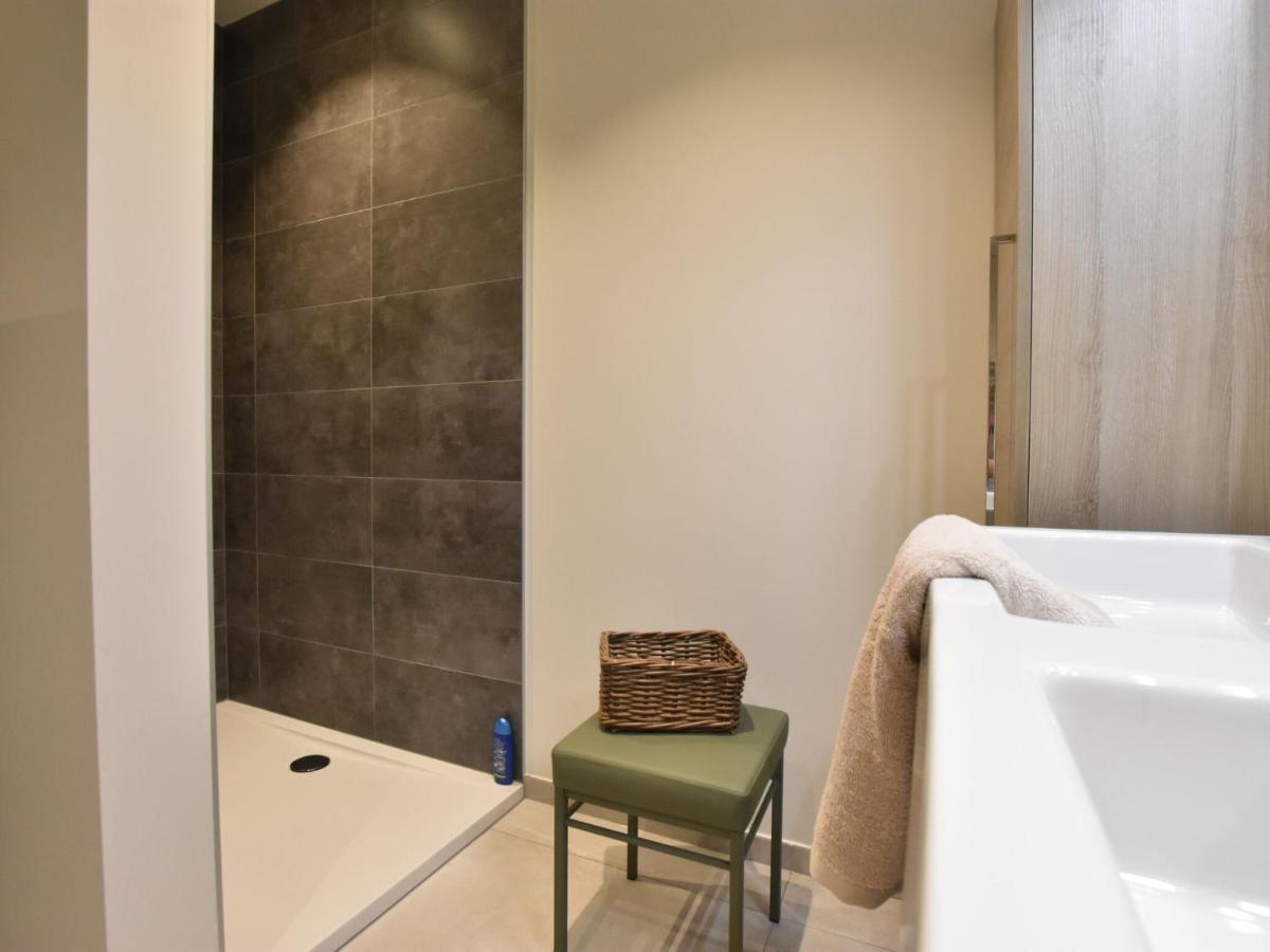 Tasteful Holiday Home In Sijsele Brugge With Garden Veldhoek エクステリア 写真