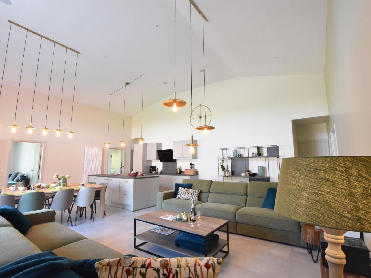 Tasteful Holiday Home In Sijsele Brugge With Garden Veldhoek エクステリア 写真