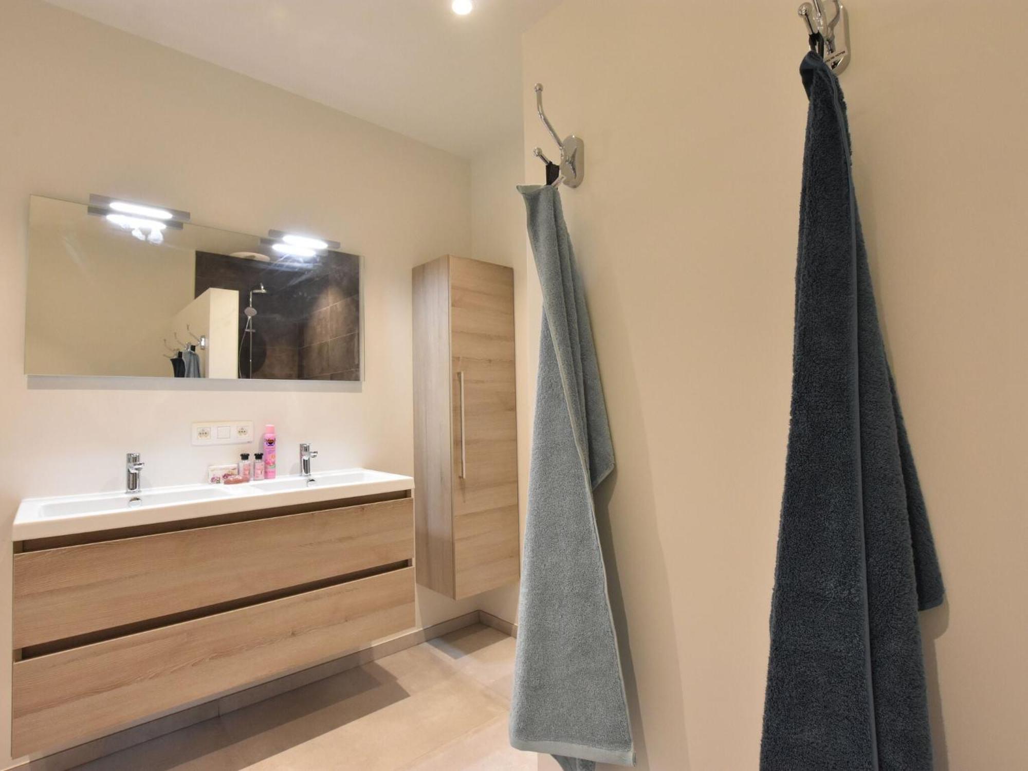 Tasteful Holiday Home In Sijsele Brugge With Garden Veldhoek エクステリア 写真