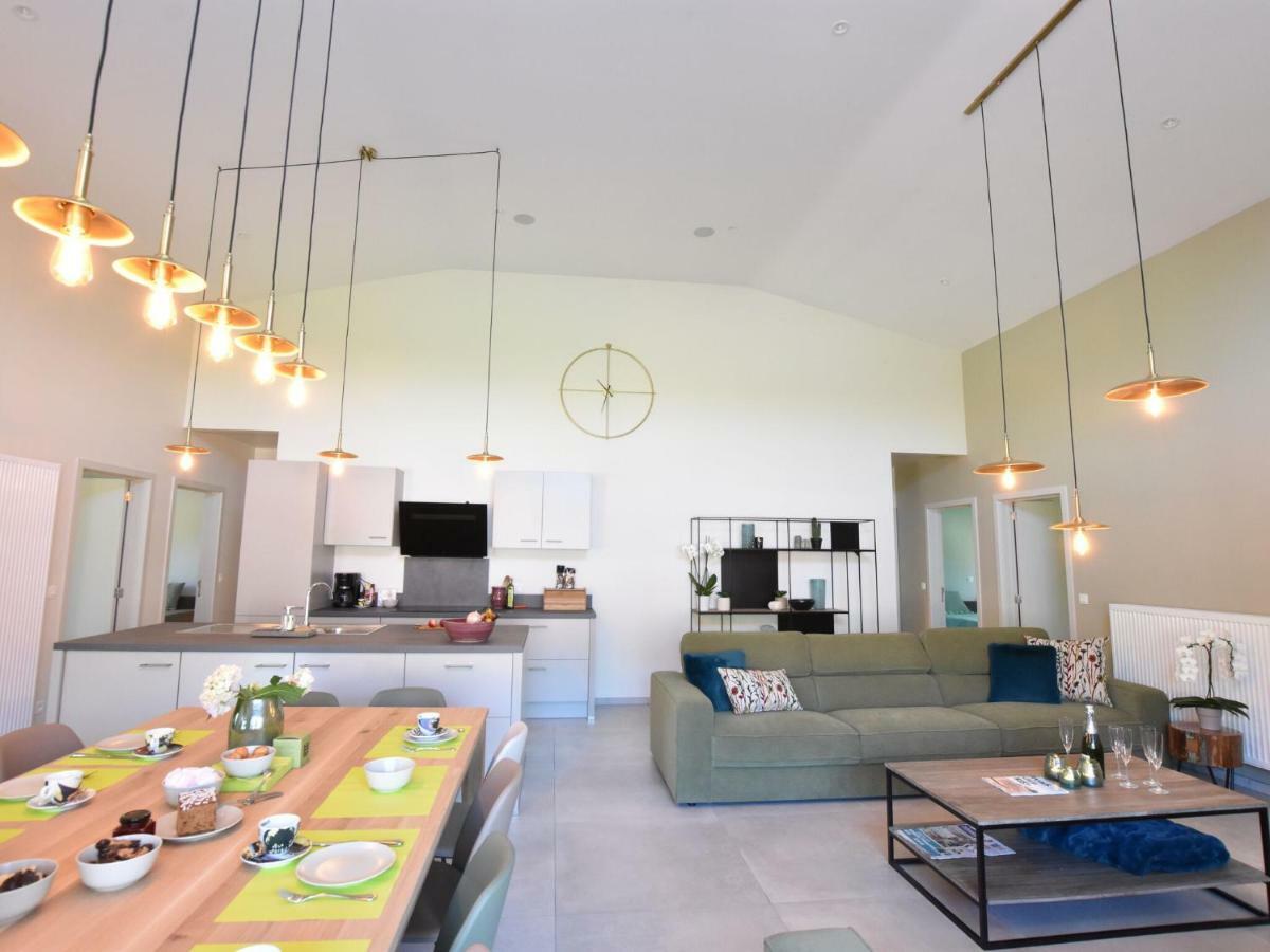 Tasteful Holiday Home In Sijsele Brugge With Garden Veldhoek エクステリア 写真