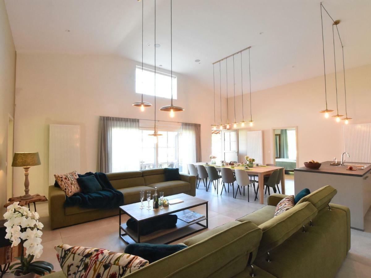 Tasteful Holiday Home In Sijsele Brugge With Garden Veldhoek エクステリア 写真